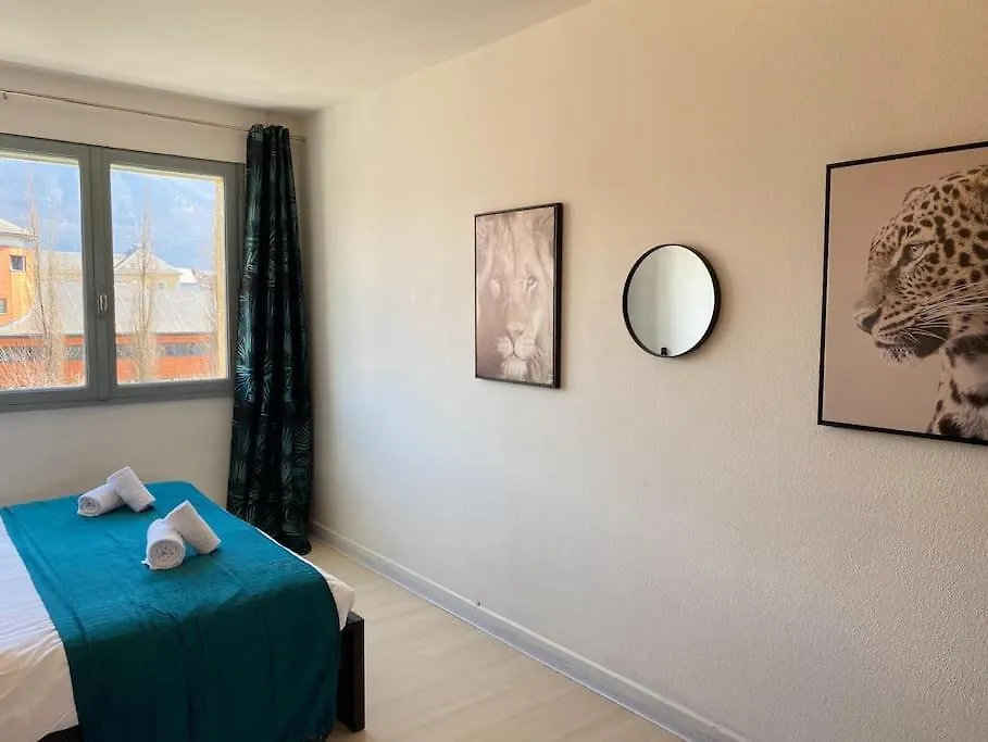 Amazone, Centre-Ville & Parking Annecy Apartment