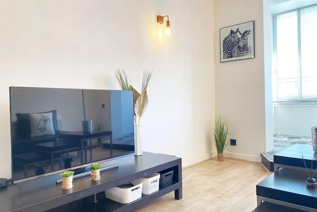 Amazone, Centre-Ville & Parking Annecy Apartment